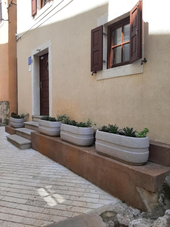 Old Town Cres Apartments Exterior foto